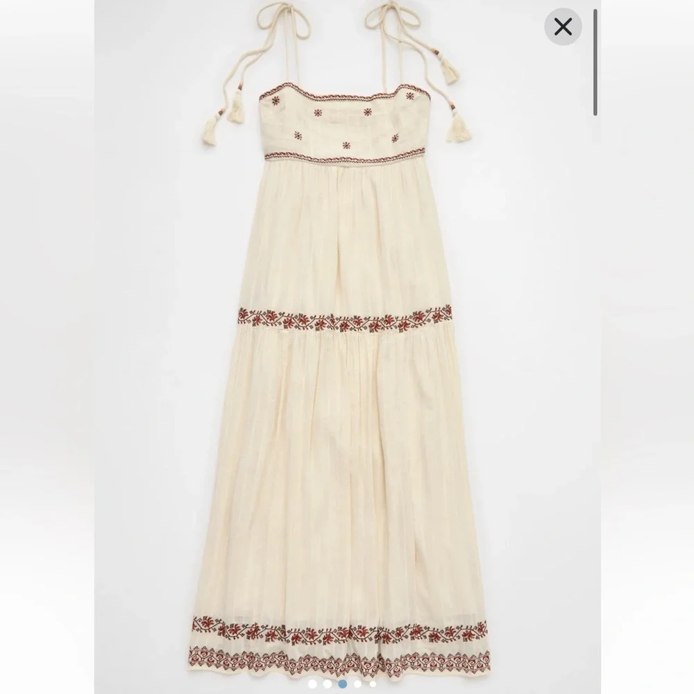 NWT AE Cream Boho Maxi Dress with Embroidered Trim - Picture 3 of 6